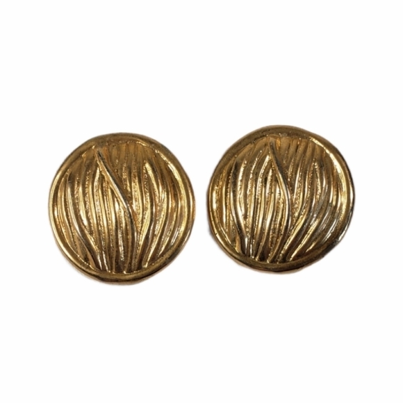 BIG Textured Gold Disc Clip On Earrings - Picture 2 of 3